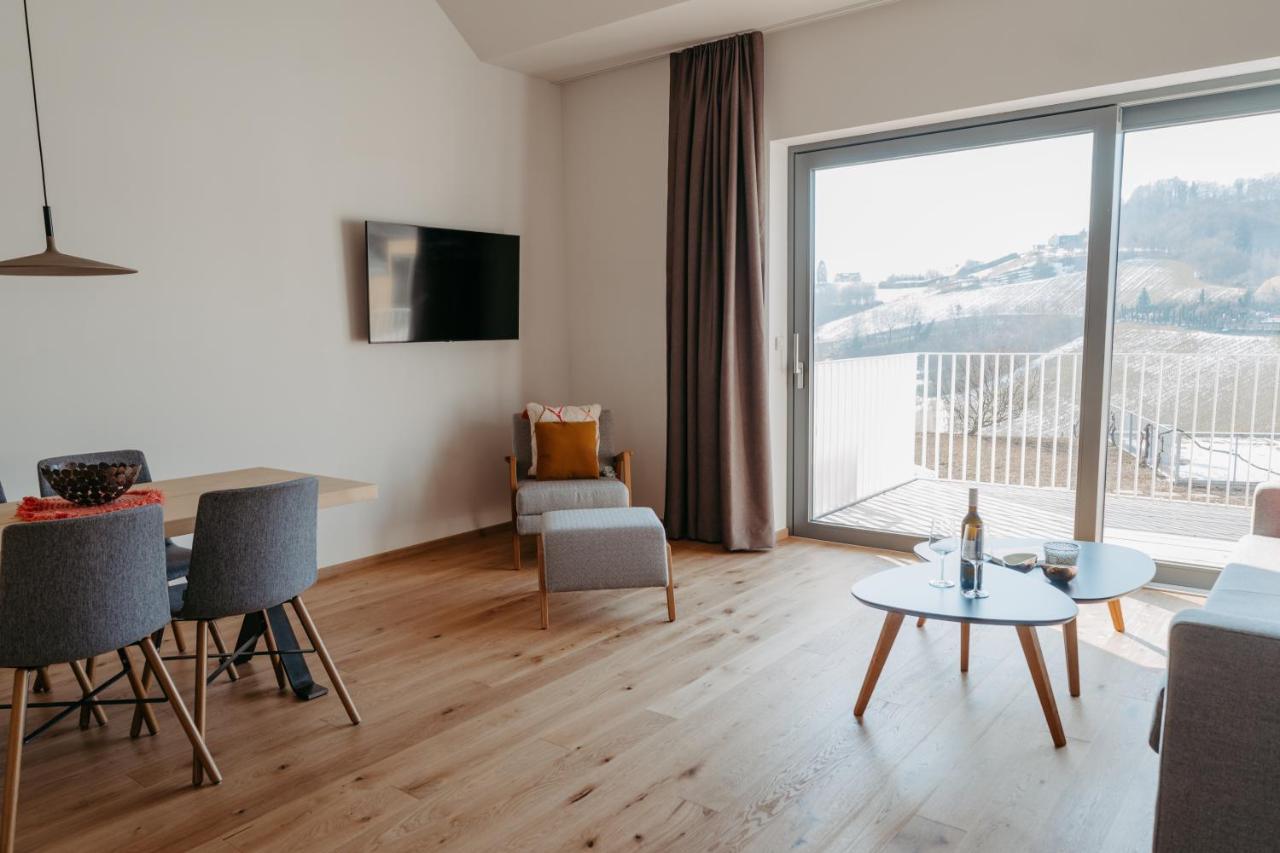 An Der Lage Apartment Spielfeld Exterior foto